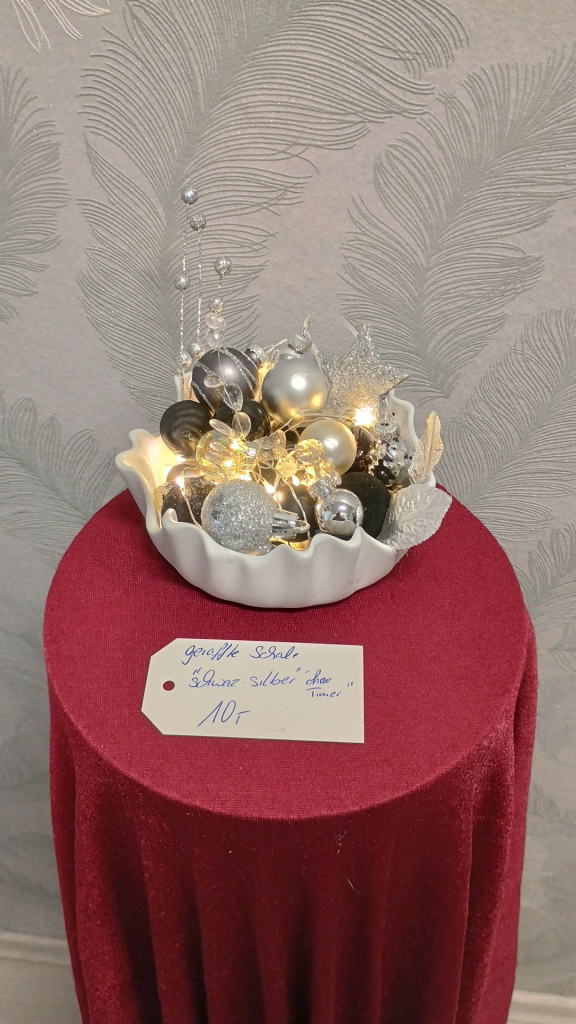 1013 - Geraffte Schale Schwarz Silber