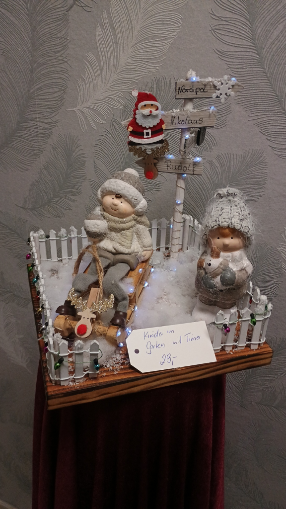 1037 - Kinder im Garten