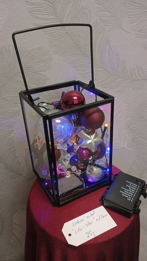 1046 - Laterne Mittel Lila Silber