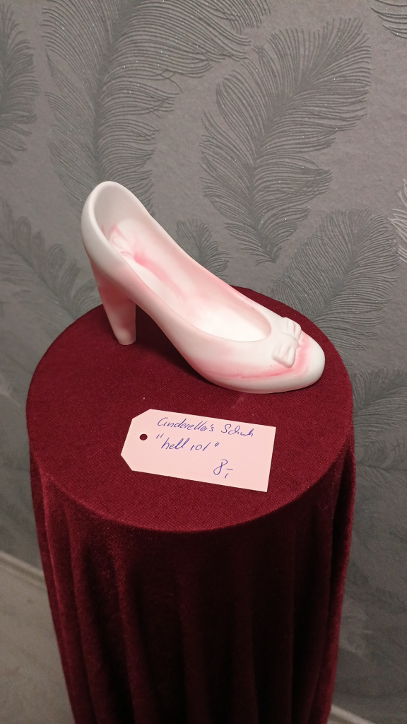 1062 - Cinderellas Schuh Hellrot