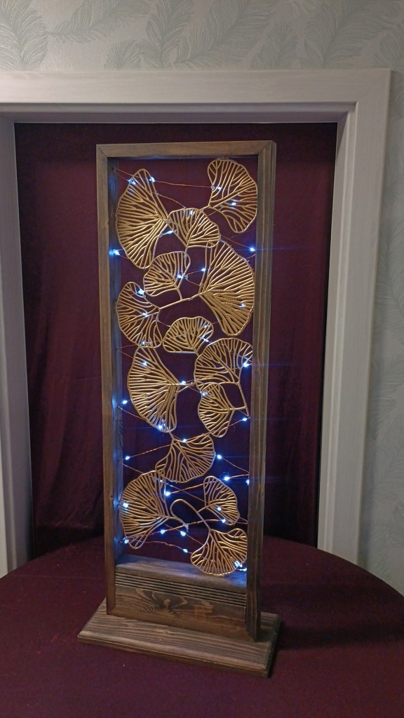 1096 - Dekorahmen Ginko Gold